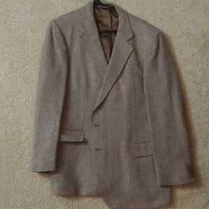 Brown Tweed Suit Coat w Elbow Patches